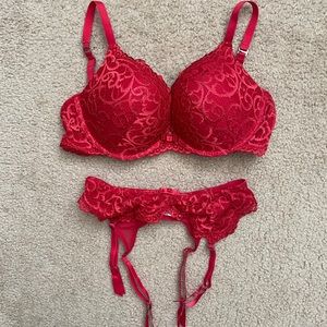 Sexy Lace Bra & Garter Set